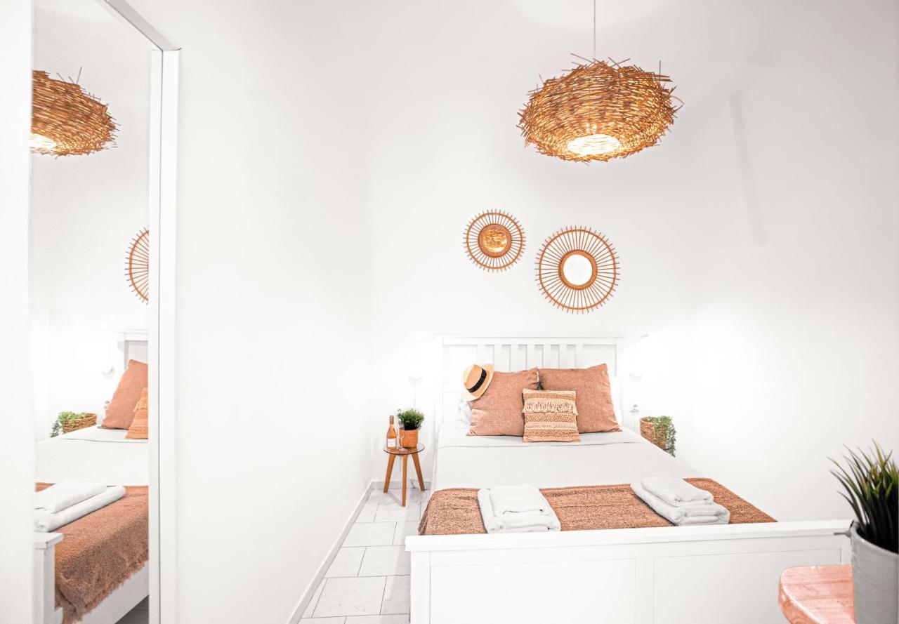 Whitelist Suite & Maisonette III In Mykonos Town Bagian luar foto
