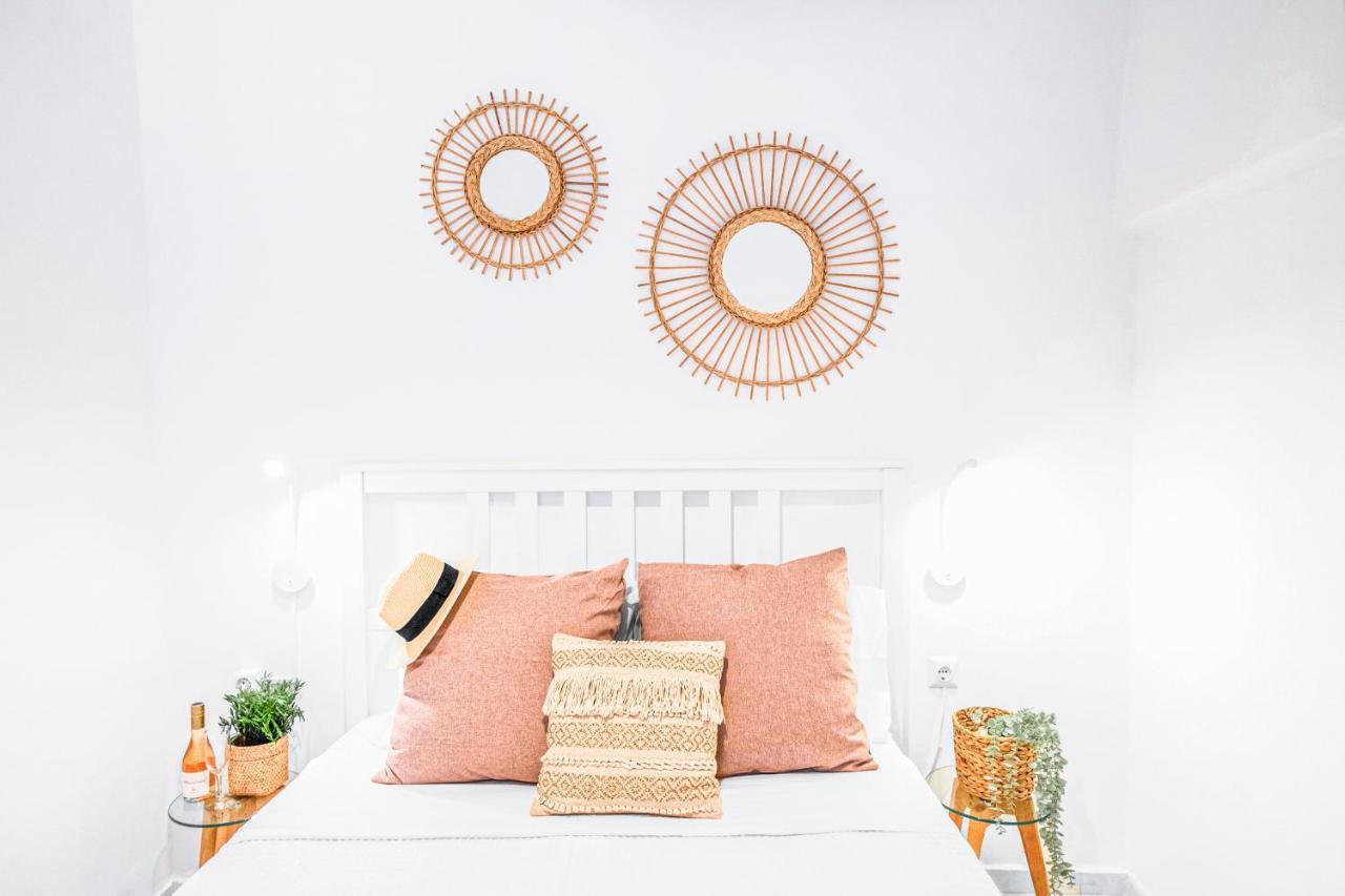 Whitelist Suite & Maisonette III In Mykonos Town Bagian luar foto